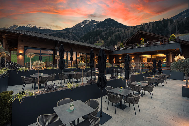  die großzügige Restaurantterrasse im Andreus Hotel (©Foto: Andreus)